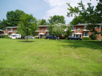 Hosbrook Manor Apartments, 7836-7896 Hosbrook Rd., Cincinnati, OH 45243