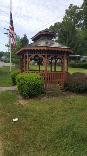 Madeira Mobile Home Park, photograph 2 of 48