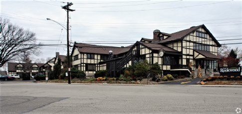 Rookwood Pottery Restaurant, photograph 1 of 5