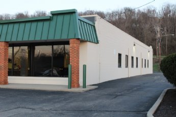 10780 Reading Road, photograph 3 of 4