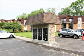 Woodland Apartments, photograph 5 of 6