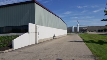 Commerce Boulevard, photograph 10 of 11