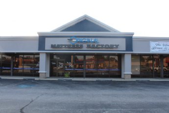 Kenwood Plaza, photograph 3 of 3