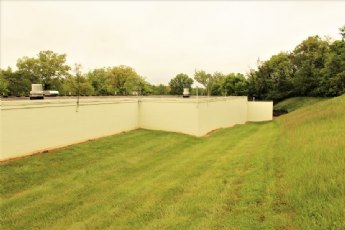 Webster Avenue, photograph 3 of 5
