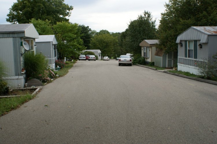 Madeira Mobile Home Park, photograph 8 of 48
