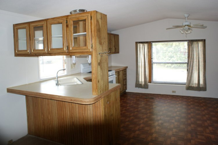 Madeira Mobile Home Park, photograph 13 of 48