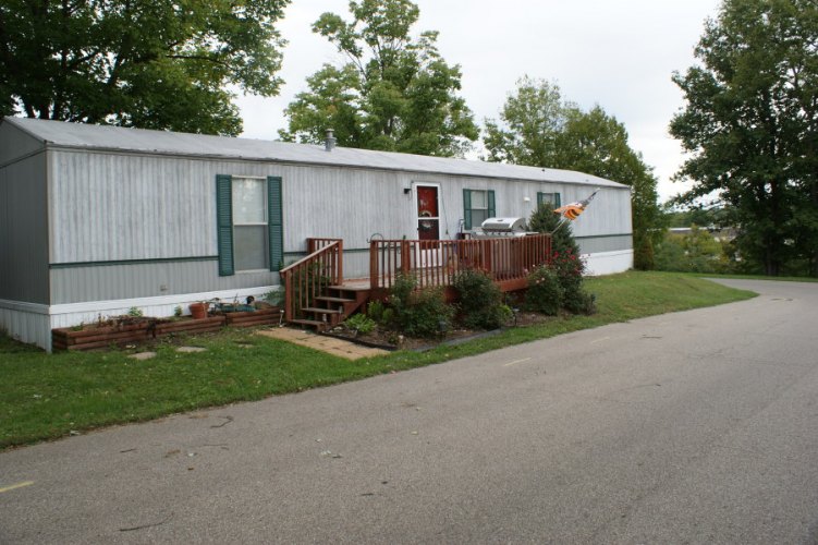 Madeira Mobile Home Park, photograph 7 of 48